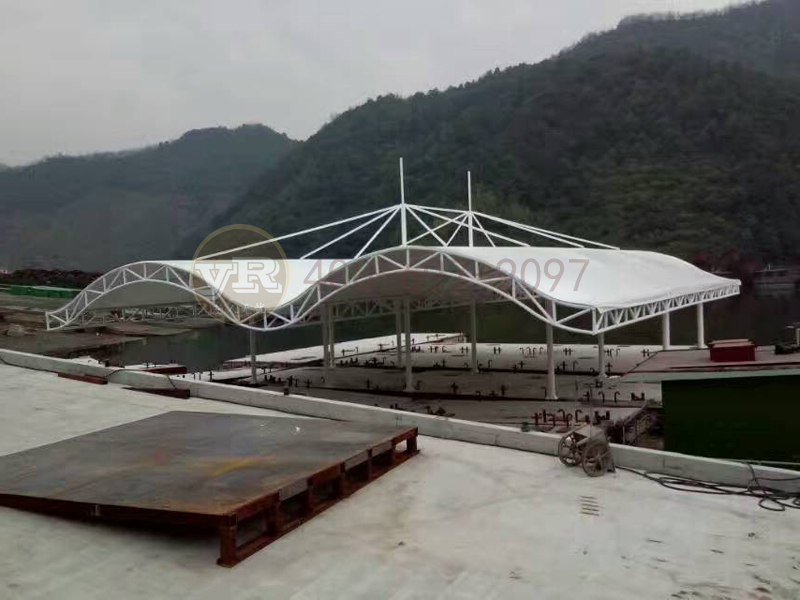 广东江门海鲜市场遮阳棚膜结构工程