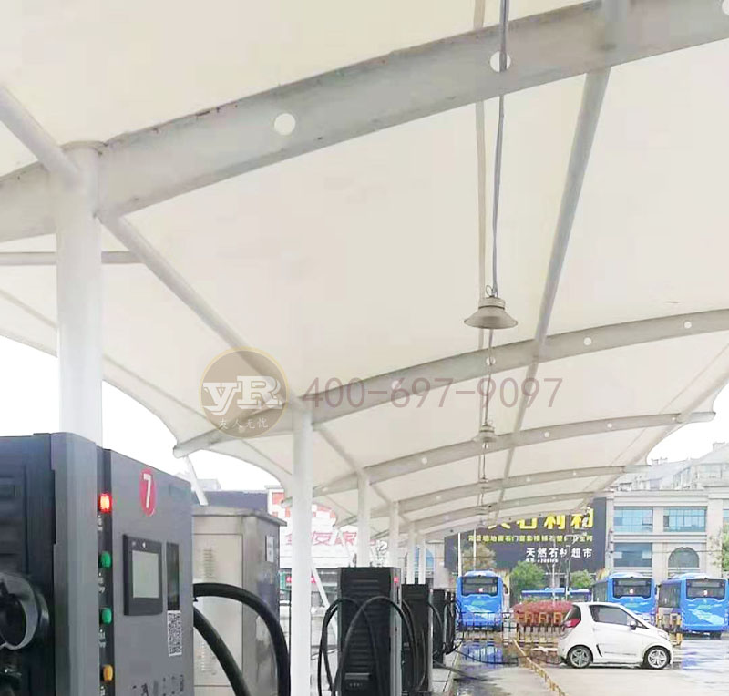 充电桩雨棚为什么说选膜结构好