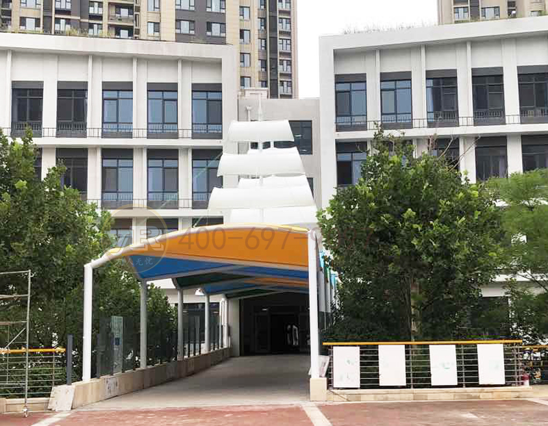 北京清华大学附属中学膜结构走廊遮阳棚工程