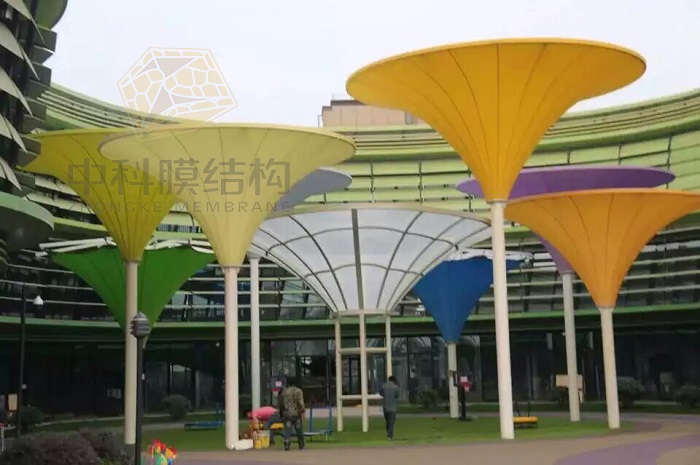 小品张拉膜是怎样的呢