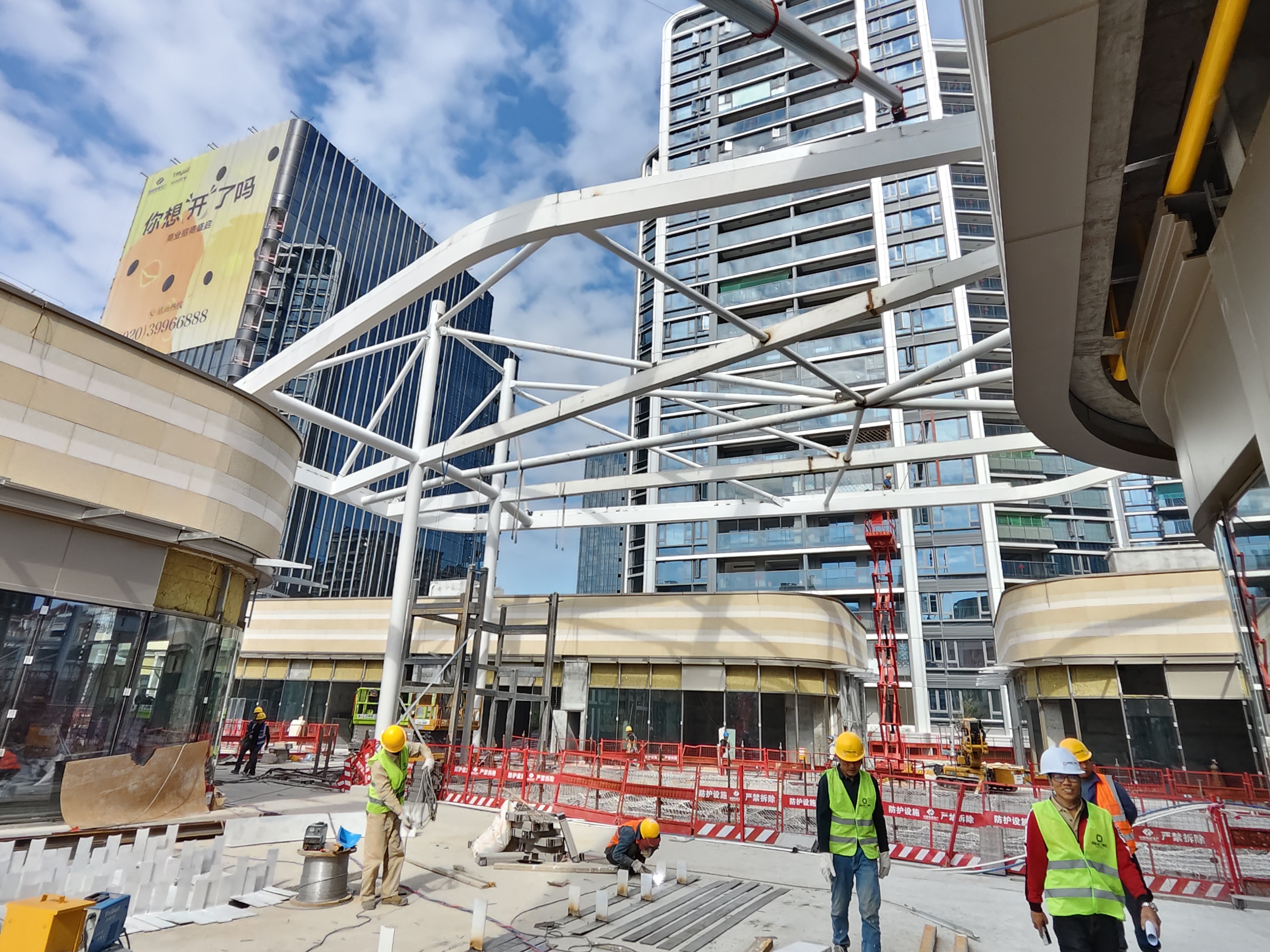 中科膜结构工地钢架焊接完工！