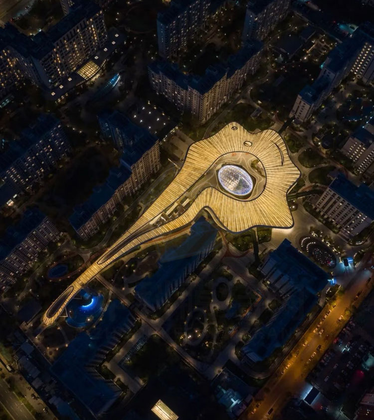 PVDF膜材换膜的费用大概是多少？