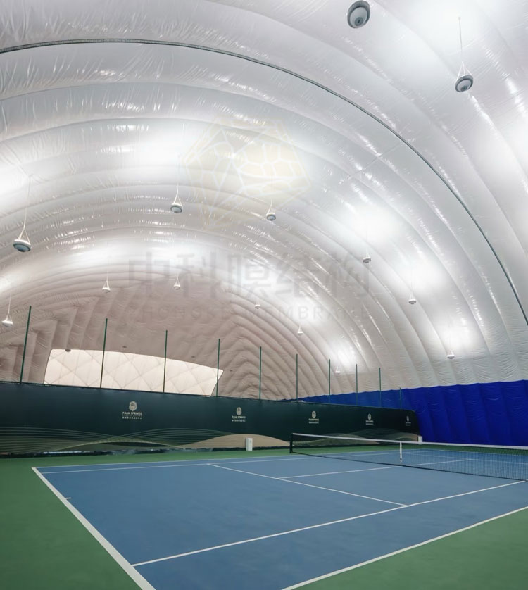 气膜足球馆，让运动无界限！